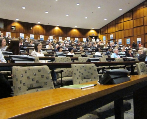 2013_congress_94