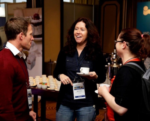 2015_congress_networking_30